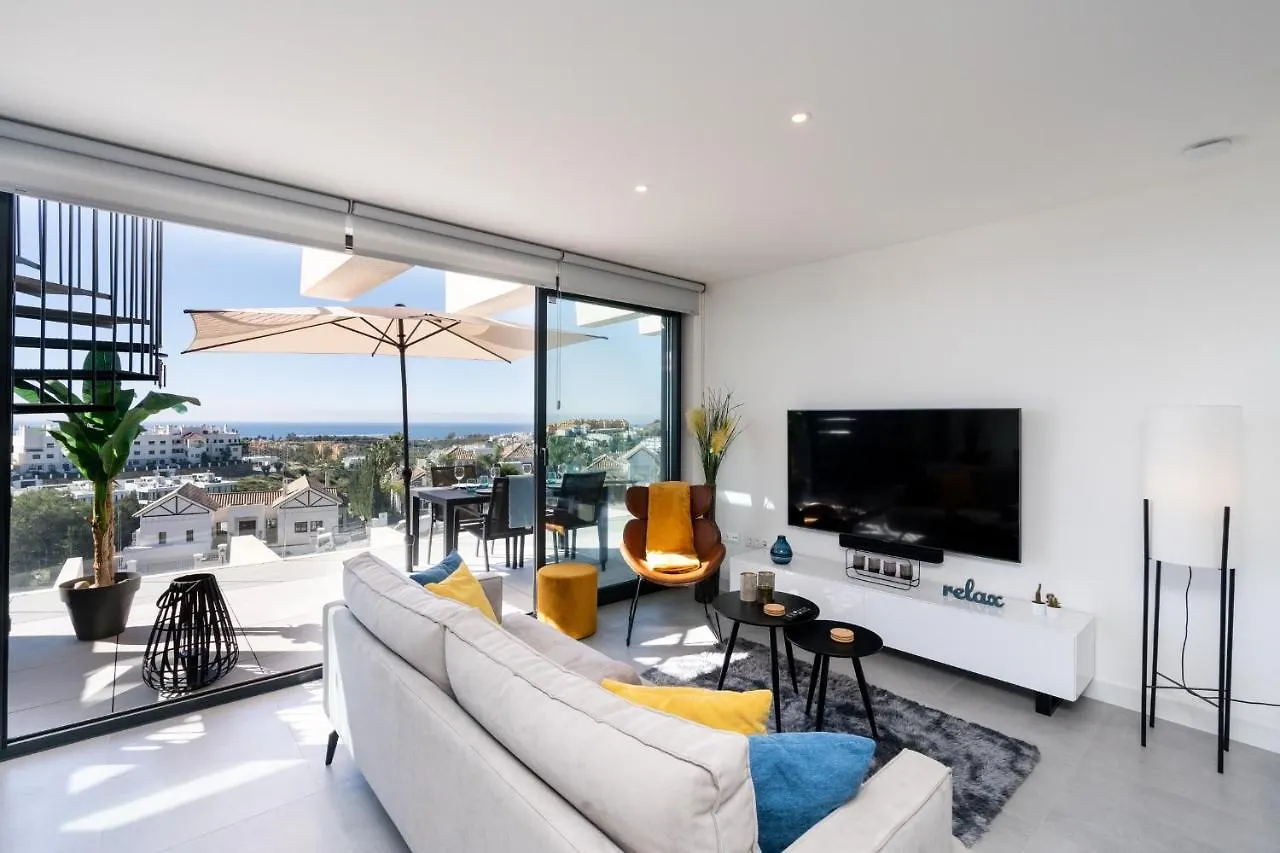 Oasis 325 New Luxury Penthouse With Amazing Sea View And Private Jacuzzi Apartment Estepona